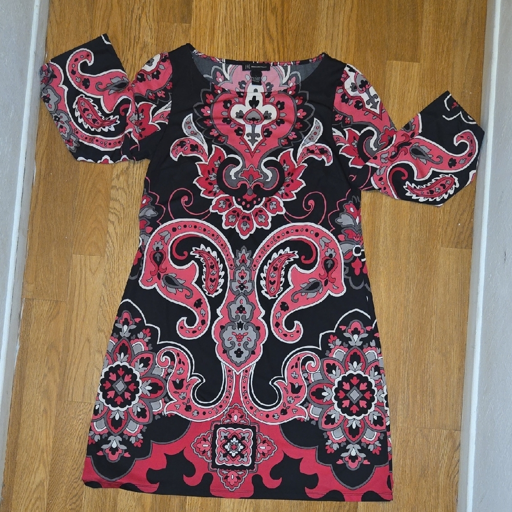 INC International Concepts Black and Pink Paisley Long Sleeve Shift Dress